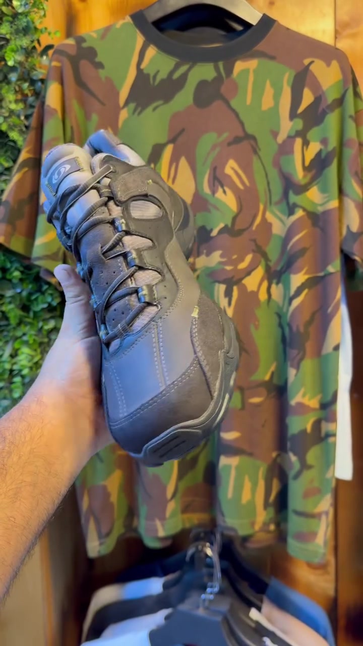 سلمون الاصلي 🇺🇸🇺🇸 GTX
باله امريكي اورجنال تيست وكاله
نظام كورتيكس ضد الماء
قياس 47..
طول 30.5 cm..
سنتر الباله الامريكيه
واتساب/ ***********
