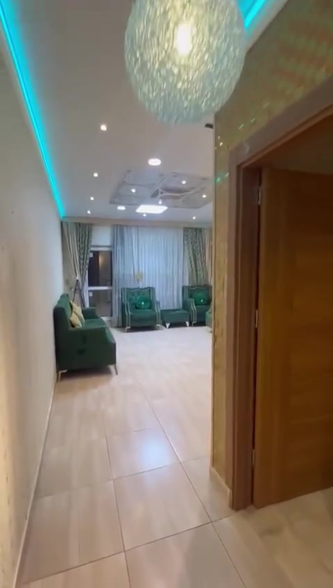 السلام عليكم
شقه ب مجمع زهور بغداد 
يم سريع بغداد جديده 
شقه (٨٠) متر للبيع 
 عمارة D4 طابق ثامن بالمصعد سابع أطلالة الشقة البلكونة على ورده 
مؤثثة بالكامل حاليا بيها مؤجر يدفع ٦٠٠ الف بالشهر   
 للاستفسار الاتصال بالرقم ***********
السعر كلي مدفوع
اريدها 125 مليون وبيها مجال
ابيعها مع الاثاث
سند مستقل وعندي سند بيت بأسمي تتحول باسم  مشتري رأسن
