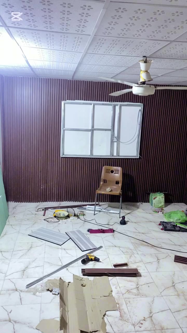 النجف • سقوف ثانويه • تغليف جدران داخل