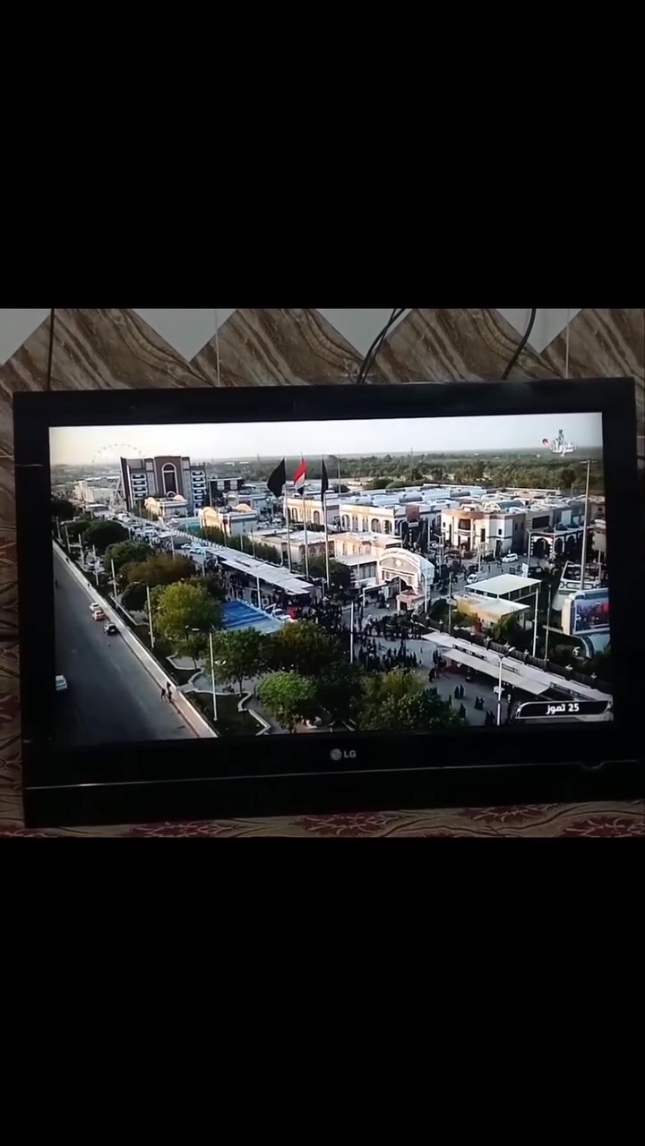 شاشة شاشة LG حجم 43 بوصة – كوري باب أول! 📺
​إذا كنت تبحث عن المتعة في المشاهدة والجودة العالية بسعر ممتاز، فهذه الشاشة هي الخيار المثالي لك!
​✨ أبرز المواصفات:
​الماركة: LG (صنع كوري – باب أول أصلي متانة ووضوح ممتاز).
​الحجم: 43 بوصة (حجم مثالي للصالات وغرف النوم).
​تقنية الشاشة: بلازما بألوان طبيعية وزاوية رؤية واسعة.

​🛖 المكان: [الناصرية مركزالمحافظة]
🚚 التوصيل: [متوفر توصيل / أستلام مباشر]
​💰 السعر:[150]
📲***********
ملاحظة يوجد ستلايت داخلي  ، وتكدر تربط عليها ستلايت ابو النت وتستمتع بالمشاهدة وشكراً   ..
