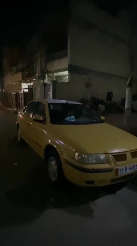 سمند ايراني موديل 2011
مكفولة رقمهة اجنبي بغداد اجر 
بلادي كشرهة محرك 1800
كير عادي اربع سلندر السعر 43 وبيهة مجال
الاستفسار ***********