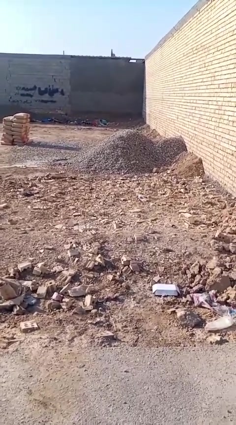 السلام عليكم قطع للبيع قرب السيطرة النهروان هذا رقمي واتساب ***********
