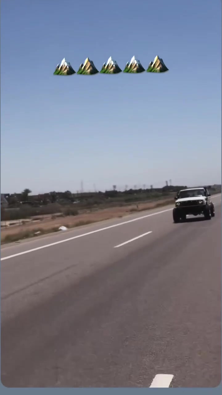 سلام عليكم شباب جيب شيروكي xJ موديل 2001  (للبيع) 
سياره تجي عل ميكانيك كلا بلاد شركه
كير مكينه اكسلات كله مكفول جديد فور ويل شغال كامل
سياره داخل خارج كله جديد سياره مصبوغه عام اثر جراد ونصبغت سياره جديده بمعنه لكلمه مصروف عليه صرف بخبال صدر امامي خلفي كاصلهيا من امريكا الويلات كاصهن من امريكا وهواي غراض كاصهن من امريكا اله سياره ماخذه مشروع تزويد وتوقف المشروع عندي وريد ابيعه الله يشهد سياره من كل مكان جديده وكل غراضه لقديمه موجوده سياره اي حادث قوي مابيه بس طخه بل جاملغ الامامي صفحت اسايق ومعدل هوه الوارد مالته اجه سياره مكلفتني فوك ال شده ونص الله يشهد سياره تدفئه تبريد شغال كامله علا اخر حبايه سستم صوت كامل شاشه اندرويد الاستفسار واتساب***********
