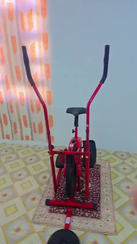 للبيع بايسكل غزالة طائرة رياضي 🌸
بايسكل غزالة طائرة مستخدم ونظيف جداً، ومحافظ عليه و @إشارةما بيه أي ضرر، جاهز للاستخدام.
✨ مناسب للتمارين بالبيت
✨ حالة نظيفة جداً
✨ استخدام شخصي
✨ بدون شاشة إلكترونية
💰 السعر 150 ألف دينار،  
 لاستفسار خاص ماسنجر او مراسلة واتساب  ***********
💬 بيه مجال بسيط للجادين
📍 مكاني كربلاء الحر قرب أسواق المائدة
