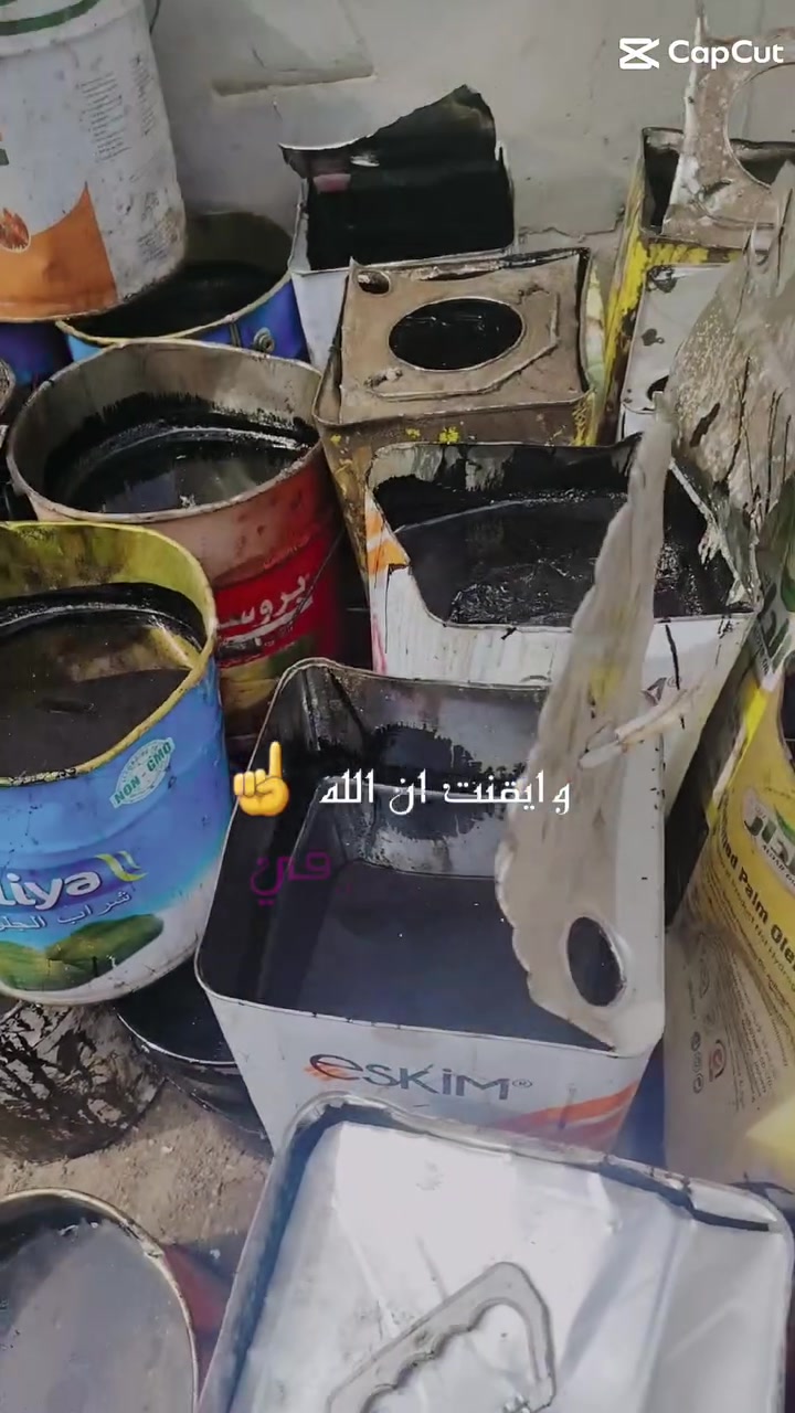 اللهم صل على سيدنا محمد وعلى آله وصحبه وسلم تسليما كثيرا
تم وصول ماده الزفت  درجه اولا
السطل الكبير وزن ١٨
والتنك وزن ١٨
بئسعار تنافسيه
مقاوم للئسطح ضد الرطوبه
العنوان بلدروز منطقه كسيرات خلف محطه الجندول الحكوميه
للاستفسار الاتصال على الرقم ***********
