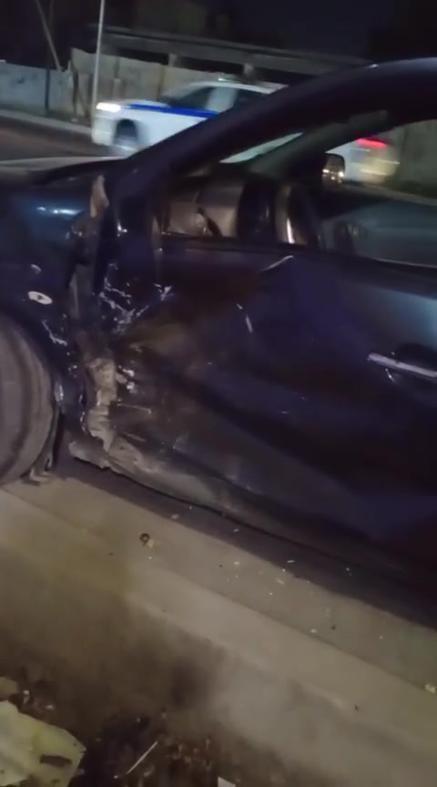 السلام عليكم ورحمه الله وبركاته من رخصه الادمن ابيع على وضعه نيسان سني 2020هندي ابليته زركه المكان الزعفرانيه ***********
