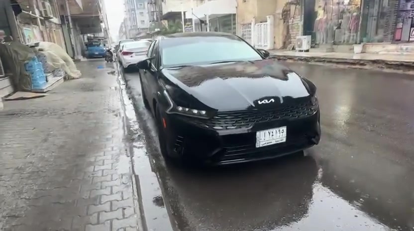 سلام عليكم سياره لبيع k5  فخامه كوريه 
موديل 2022
محرك 1600 محرك جديد 
السعر :(135)$
سياره نضيف 
تواصل علئ رقم ***********
