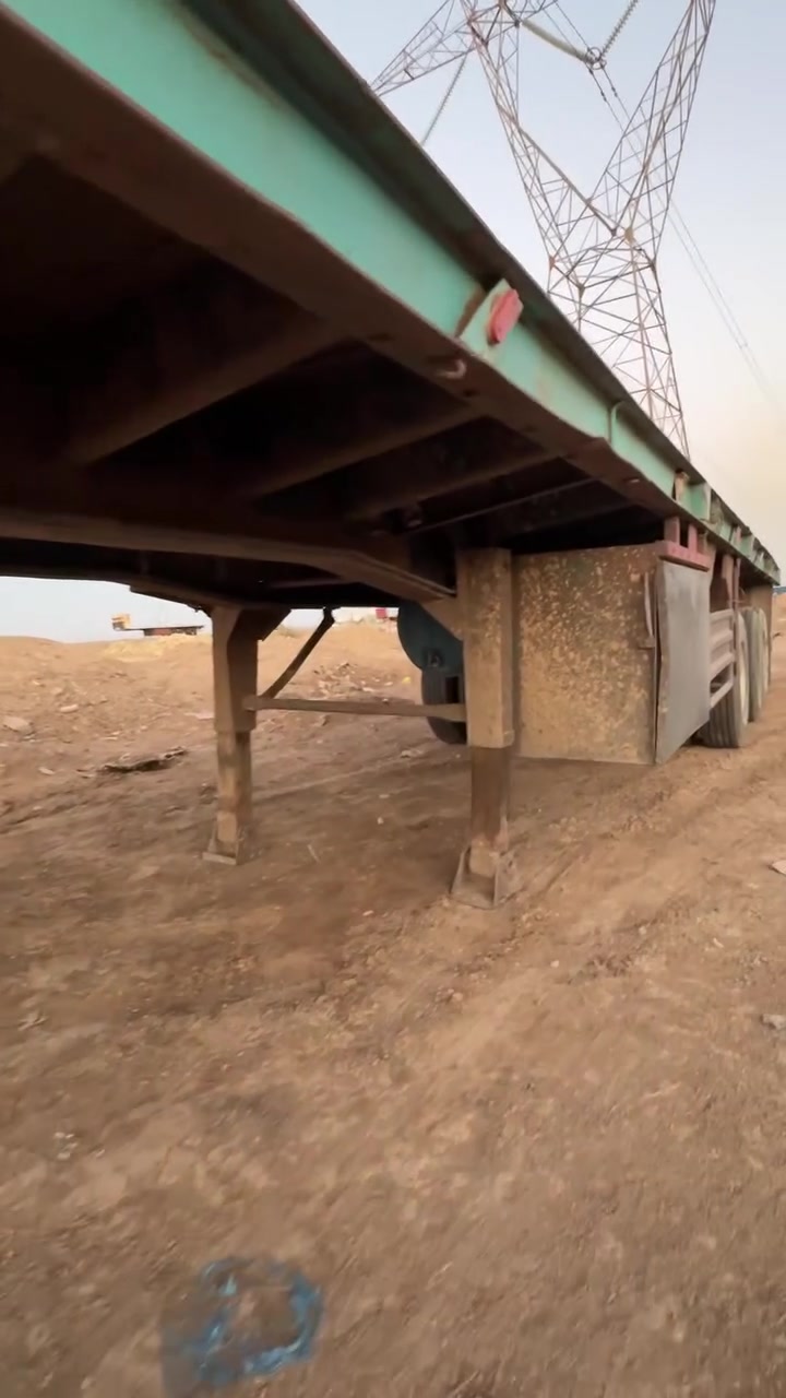 عربانه لبيع حداديه دناكير ١٦ الماني مربع اربع زواج جدد واثنين نص عمر تخم بريك تخم حداديه لاتصال   *********** السعر ٨٥ وبيها مجال
