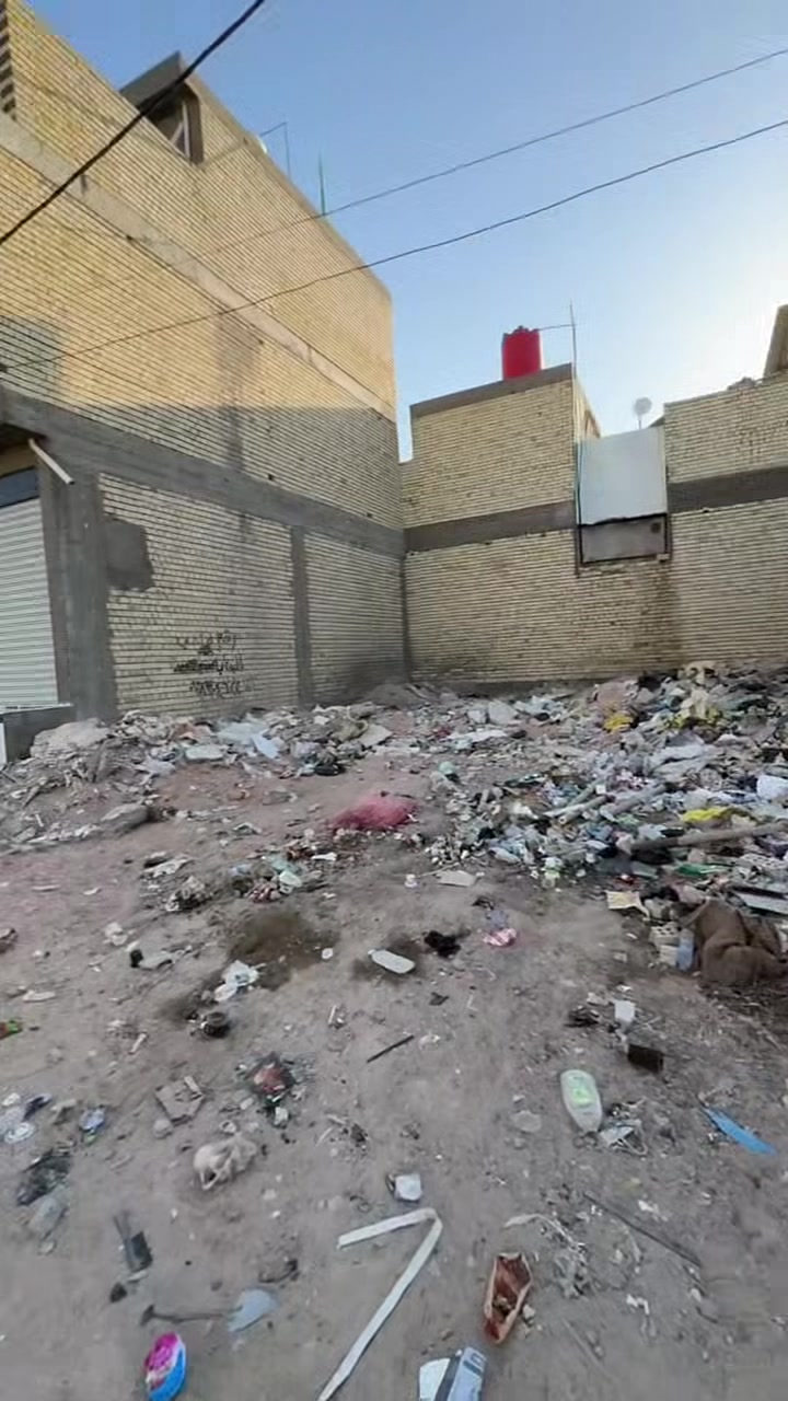 📣للبيع
عرصة تجارية في حي النداء ١٠٠ متر مربع 10*10

📍موقعها:
شارع عشرين مقابيل جامع امناء الرحمن

رقم العرصة:58619

العرصة تجارية تصلح للمحلات وتصلح كبناية تجارية

🛑السعر: ١١٥ مليون

للاستفسار :***********
