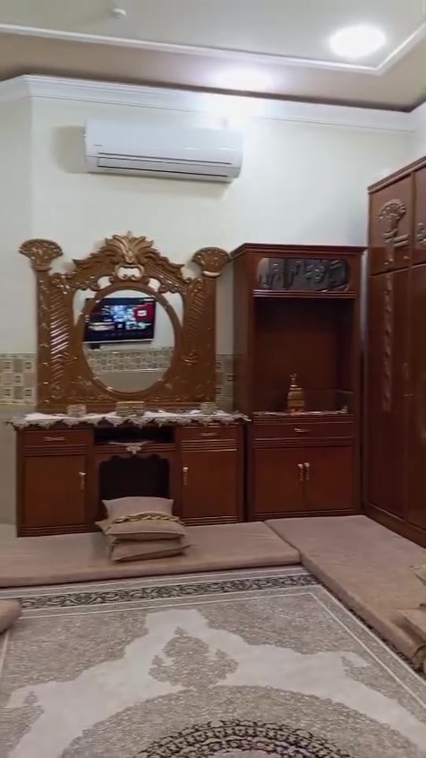 للبيع غرفه نوم حطاطه اخت لجديده سعر مليون وبيه مجال عنوان فلوجه قرب بيت ابو نسوره رقم /***********
