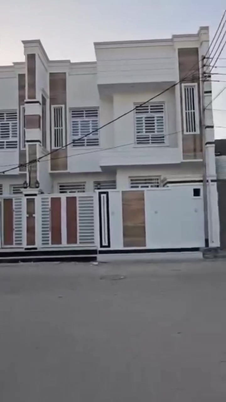 🏠 بيت كامل ومكمل جاهز للسكن في موقع ممتاز!
تفاصيل العقار:
المساحة: 150 متر مربع.
الموقع: الإسكان الصناعي، النزلة الثانية، بالقرب من المدرسة.
السعر المطلوب 210
التصميم والتوزيع الداخلي:
الطابق الأرضي:
2 غرف نوم
صالة واسعة
مطبخ مجهز
ديوانية منفصلة للضيوف
صحيات (داخلية وخارجية)
الطابق الثاني:
4 غرف نوم
صالة
صحيات
للاتصال والاستفسار:
يرجى الاتصال على الرقم التالي:
📞 ***********
