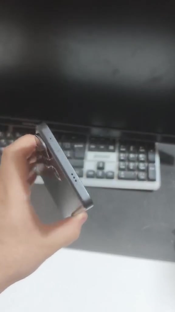 للبيع جهاز poco f6
الشاشة AMOLED بحجم 6.67 بوصة
​الدقة: 1.5K (1220×2712 بكسل)
​معدل التحديث: 120Hz
​المعالج: Qualcomm Snapdragon 8s Gen 3
​نظام التشغيل: Android 16 وراح يجي تحديث اندرويد 17
​الذاكرة الداخلية: 512GB
​الرام : 12GB

الجهاز نضيف كلش بس بي ضربات بلشاصي فقط

سعر الجهاز 350 وبي مجال

مكاني ديالى الغالبية
للتواصل خاص
أو على الواتساب ***********
متوفر توصيل لجميع المحافظات
