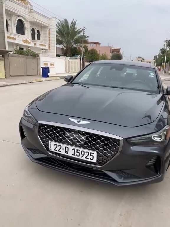 جنسس g70 2020 3.3tt770 137 
اعلى مواصفات بالجنسس بريستيج
خمس وضعيات قيادة (ايكو سمارت نورمال سبورت كوستم)
شبه بانوراما 
عدادات ديجيتال 
تدفئة وتبريد مقاعد جلد كهربائية 
تدفئة مقاعد خلفية 
ميموري سيت للسائق 
نقاط عمياء 
حادثها بسيط جداً وموضح بالصور 
السيارة جداً نظيفة وجديدة ومعتني بيها حيل 
تايرات جدد وبولش  + ‏‪***********‬‏
