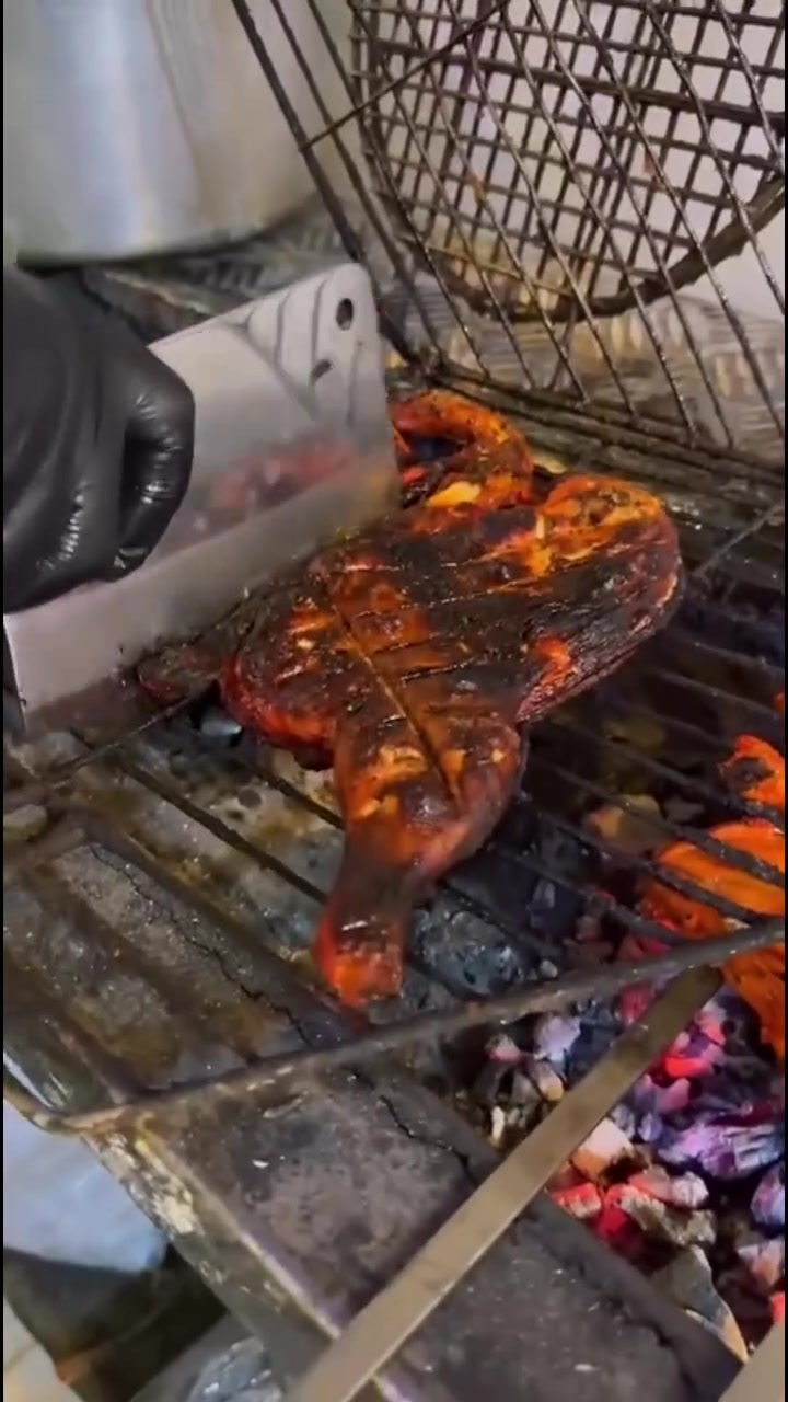 🔥🔥 مستعدين للطعم الصح؟ 🔥🔥

إذا تحبون المشاوي على أصولها، فـ نار ودخان ينتظركم! ❤️‍🔥

🥩 مشاوي على الفحم
🍗 أجنحة دجاج مشوية
🍢 عرايس بطعم ولا أطيب
🔥 ونكهات ثانية تخليكم ترجعون مرة ومرتين!

من أول لقمة راح تعرفون شنو يعني طعم الفحم الحقيقي 🤤🔥

لا تخلونها تفوتكم…
تعالوا جرّبوا واحكموا بنفسكم ❤️‍🔥

📍 المحمودية – شارع الوصي – قرب مستشفى المحمودية
📞 للطلب والاستفسار: ***********

🔥 نار ودخان… إذا جربته، راح يصير اختيارك الأول! 🔥
