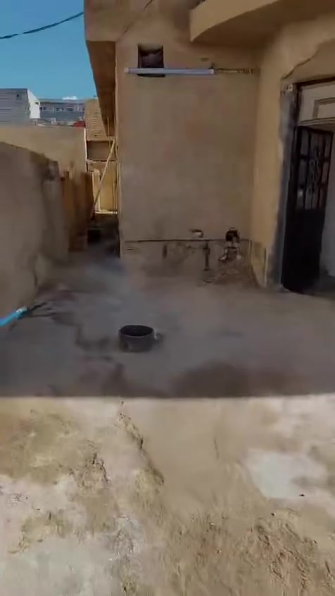 اسلام عليكم بيت ملك مساحه 200م تحويل ثاني يوم
الموقع الحصوه قرب جامع الرسول 
السعر65 وبي مجال
رقمي***********
