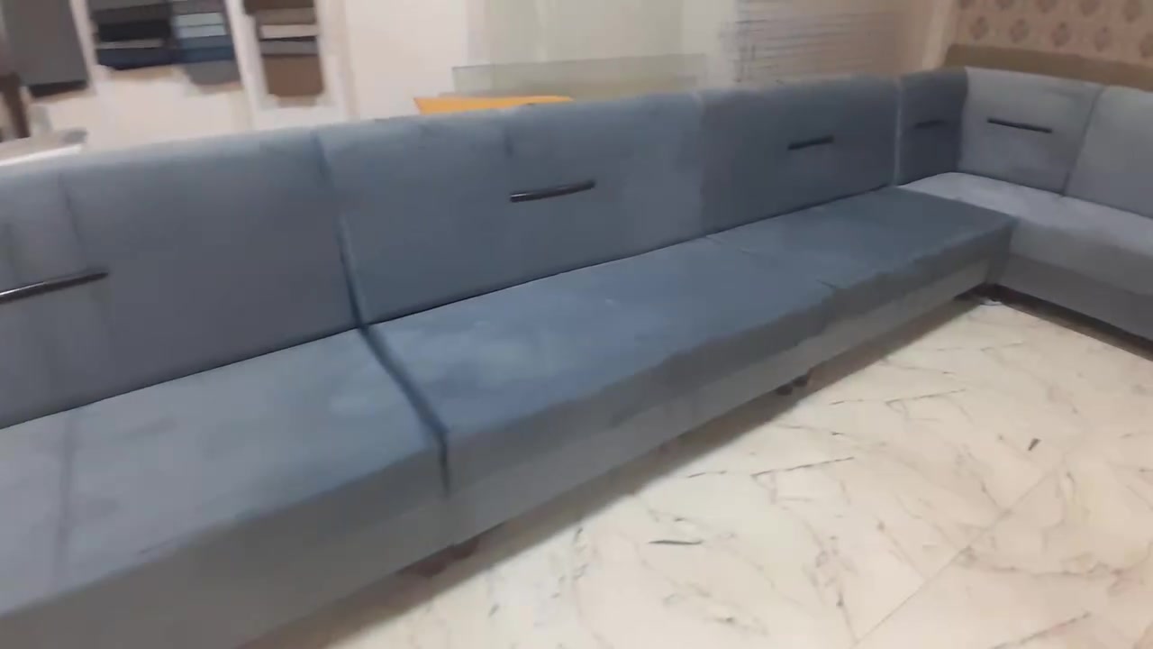 عرض .عرض .عرض
ديوان ٧ متر ١٠ مقاعد جمله 
السعر ٢٧٥ الف 
التفاصيل .. اربع طقع مع زاويه
مستعدون لتجهيز المعارض 
للستفسار الاتصال *********** وتساب
