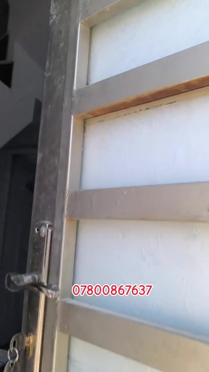🏡 دار للبيع – حي ميسان / النجف الأشرف
📐 المساحة: 50م²
💰 السعر: 28 مليون دينار
✅ شغل جناي درجة أولى
✅ بناء طابوق جمهوري
✅ أساس وسقف كونكريت مسلح
✅ البيت مطبّك السطح وجاهز للسكن
🛏️ غرفة، صالة، مطبخ، حمام، ومخزن سطح
🚰 تانكي + كيزر وتشطيب ماء كامل
📍 قرب سكلة الكرعاوي – شارع الزوار
📄 سند زراعي مع إقرار محكمة
📞 ***********
