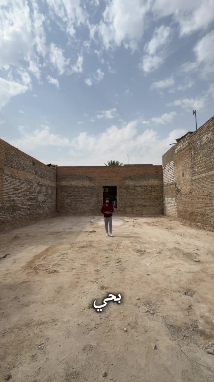 أرض • ماكو تفاصيل • الموقع ما محدد