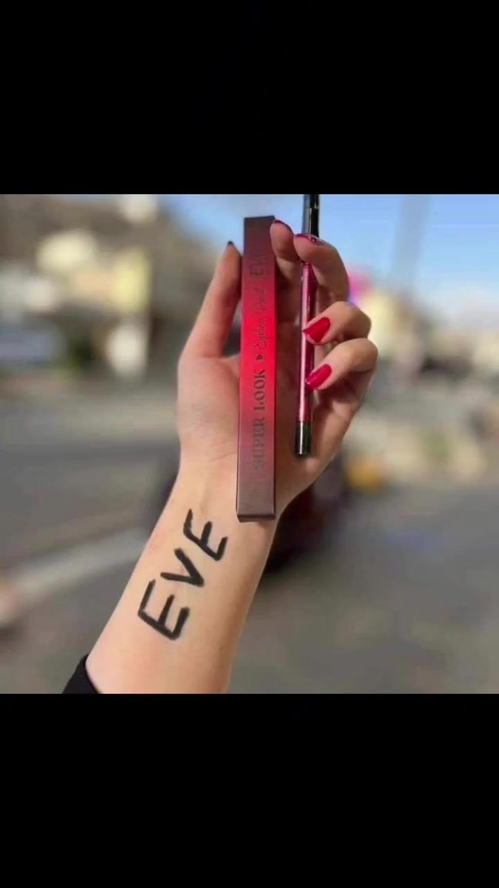 قلم كحل ايفي EVE من الجميلة شهد الشمري الاصلي😍❤️

ثباتية طول اليوم ولساعات طويلة 
سواد فاحم جداً ضد الماء 
يستخدم لتوسيع العين من الداخل لتصبح اكثر جمالاً
#كحل #ايفي #كحل_أسود #قلم_كحل #متوفر_الآن 
العنوان صلاح الدين بيجي الحي العصري شارع روتانا
