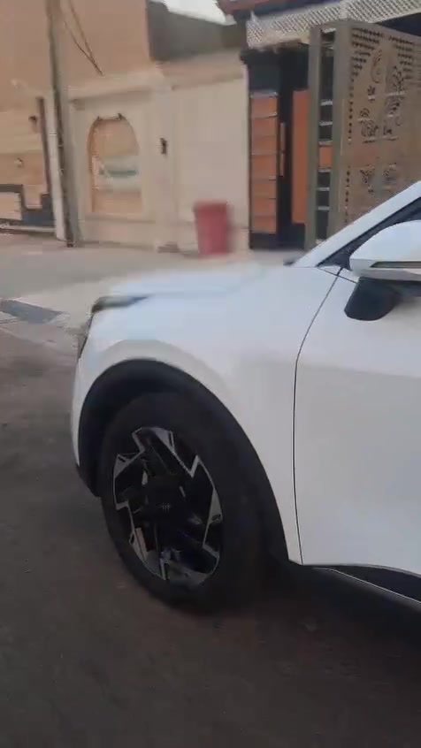 سبورتج خليجي وكالة نيم موديل 2025 رقم اربيل 
بصمة وتشغيل عن بعد 
اشاير بالمري 
رادار جانبي 
4 انضمة قيادة 
ايكو سبورت منحدرات 
عادي تحكم جهتين ومثبت سرعة حساسات 
السيارة مكفولة كفالة عامة عدى رصعه بنيد ممبينات   
السعر 230$
مكان السيارة بغداد
***********
