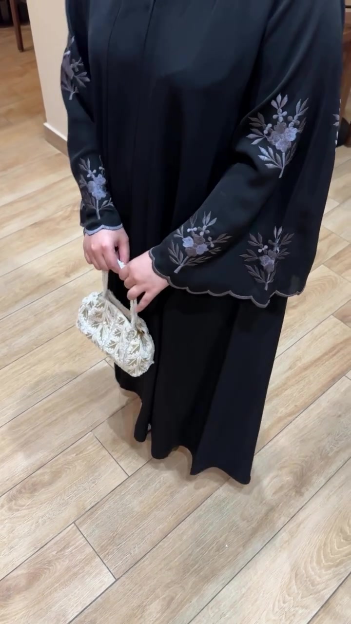 بو كنعان • عبايات أنيقة • توصيل لجميع المحافظات