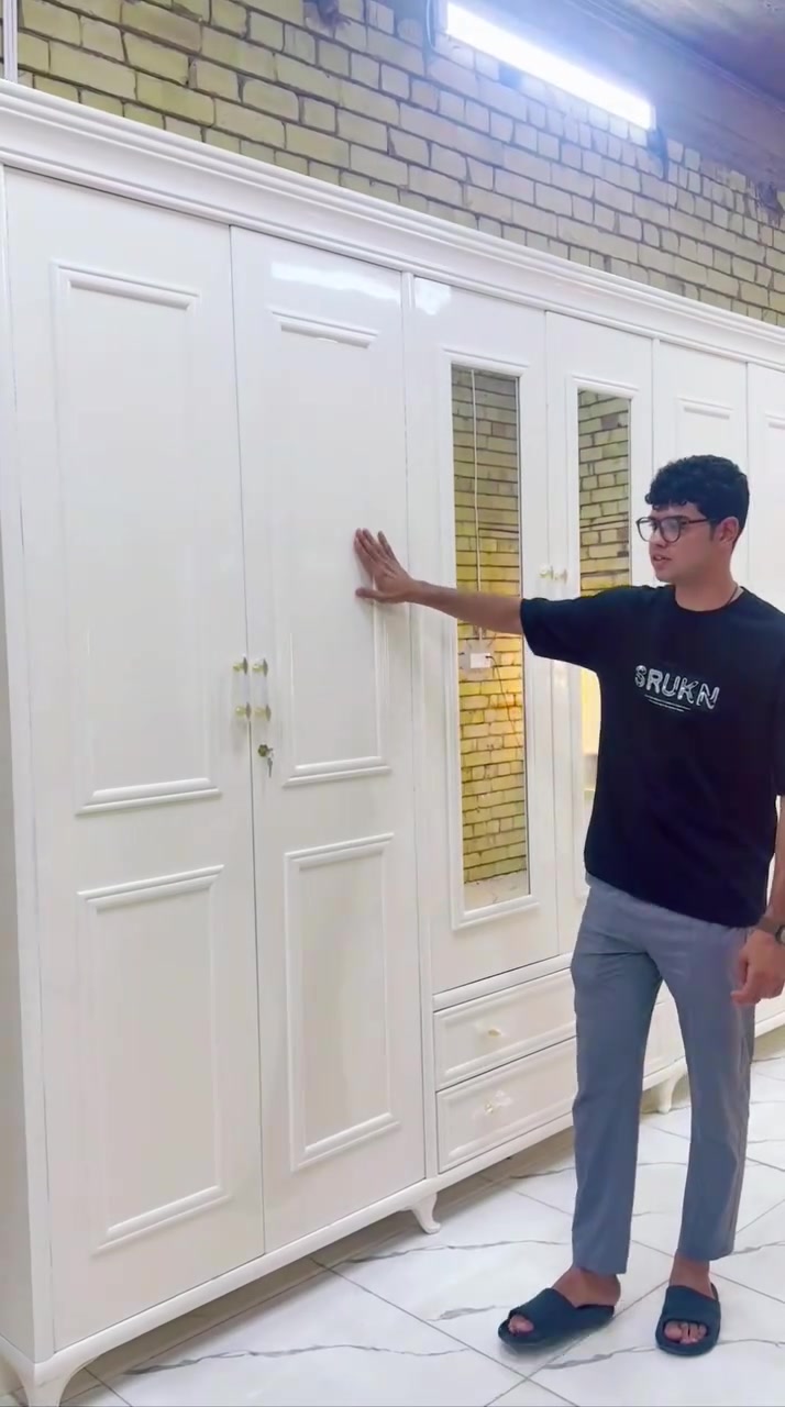 موديل فكتوريه. موديل تركي بنجار عراقي صبغ حراري درجه اوله السعر مليونين ولشد ولنقل مجاني داخل بغداد ولمحافضات كل شي وكروته لستفسار مرسله وتساب ***********
