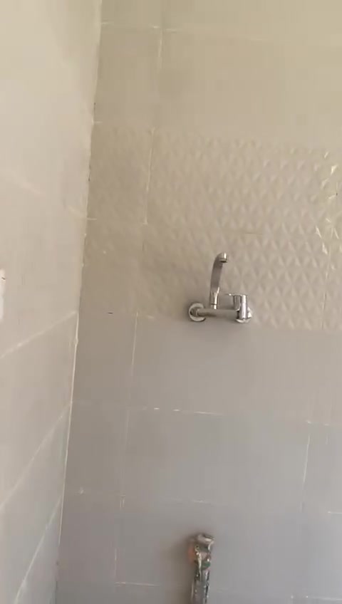 للايجار بالسيديه
مشتمل طابق اول
صاله وغرفه نوم وحده ومطبخ وخدمات كله مجددي نظيف وسطح باب خارجي منفصل 
***********
