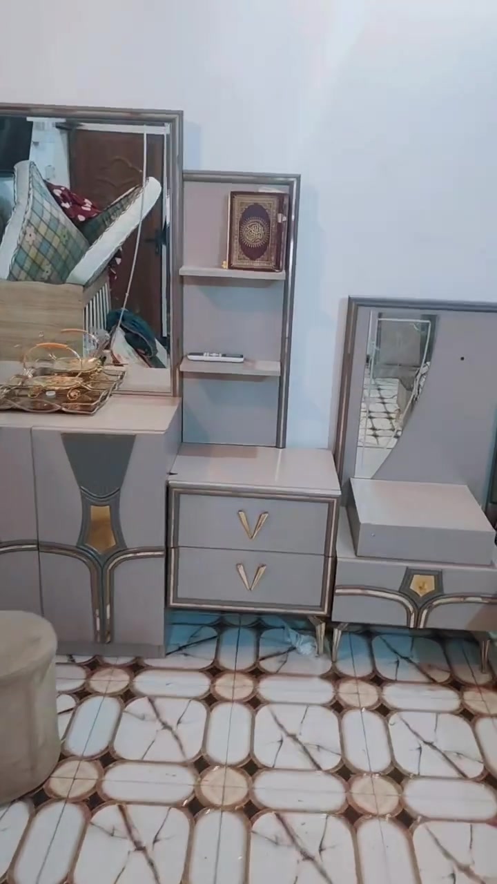 ***********
السعر 550 
 بغداد الغزاليه شارع المركز
