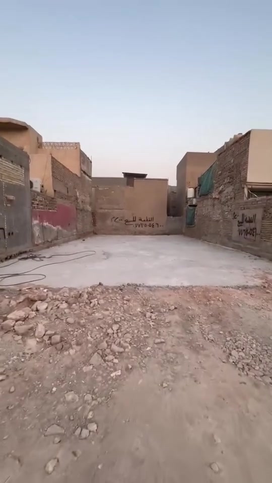 السلام عليكم
قطعه للبيع في نادرالثانيه /شارع مدرسة الوائلي 
المساحة 200 
للاستفسار الاتصال على الرقم *********** او مراسلة واتساب

