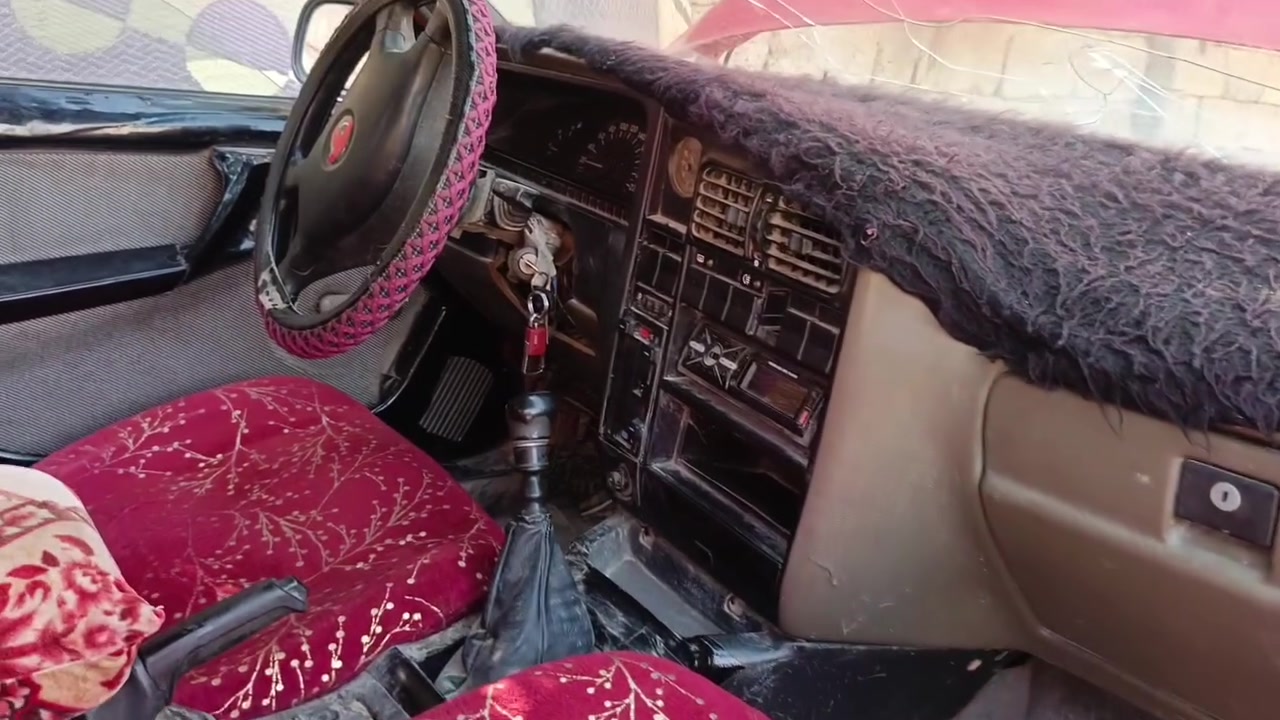 محرك شرط
كير شرط
رقمها فحص صلاح الدين
الشرعي مالها موجود 
سيارة مالت بيت وين ماتريد توصلك
السعر 12 ورقة والشراي بيها مجال 
عنواني قرية الزاوية
***********
