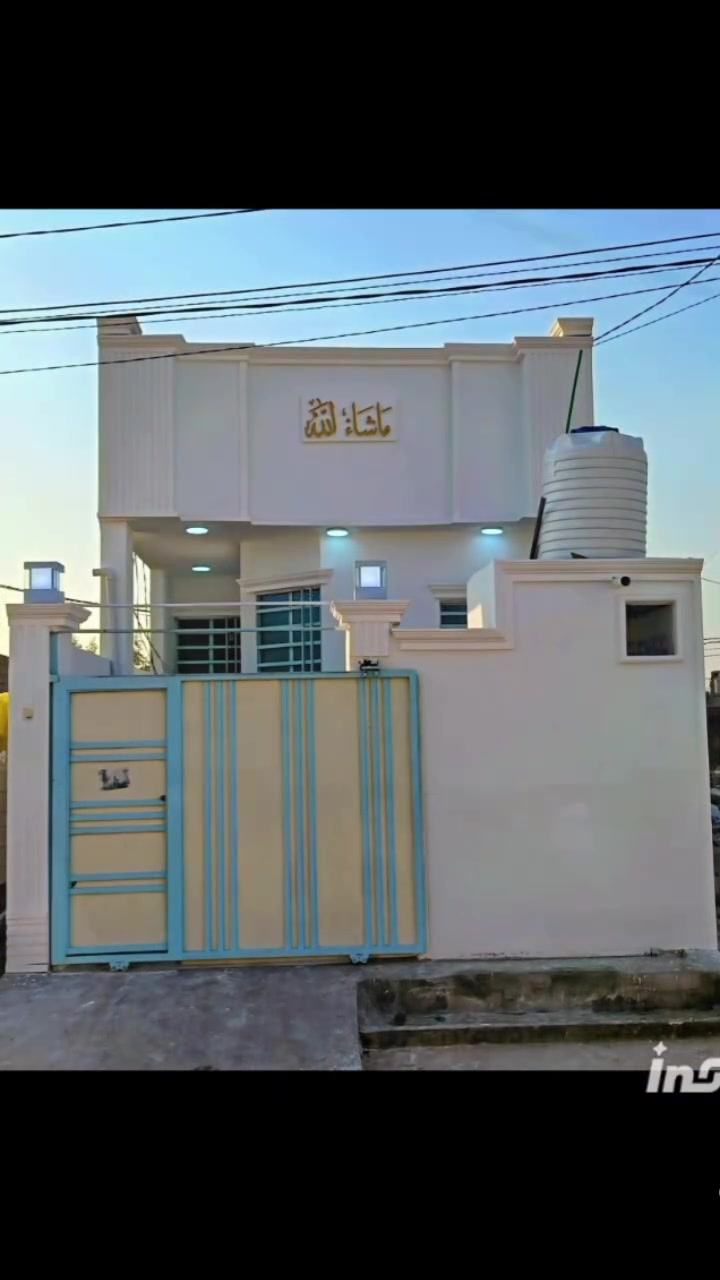🏡 السلام عليكم ورحمة الله وبركاته 🏡
🚨 فرصة ذهبية وعقار مميز للبيع – بيت جاهز تسليم مفتاح! 🔑✨
تتوفر عندنا دار سكن كامل مكمل ويصلح للسكن الفوري وبمواصفات تخبّل:
📏 المساحة: 100 متر مربع
📐 التقسيم: واجهة 5 متر × نزال 20 متر
🏠 التفاصيل والخريطة الكاملة:
• غرفة نوم 🛏️
• صالة واسعة 🛋️
• مطبخ مرتب 🍳
• استقبال ضيوف منفصل 🚪
• حمامات: 2 (واحد داخلي + واحد خارجي) 🚿🚽
✨ الإنهاءات والتشطيبات:
• الأرضية بورسلين أصلي ومرتب ✨
• سقوف ثانوية كاملة للبيت 🌟
• البيت جاهز ومصمم بـ تسليم مفتاح 🔑
📍 العنوان واللوكيشن:
النجف الأشرف – عمود 130 – شارع الأكاديمية – طريق يا حسين 📍🛣️
💰 السعر المطلوب: 26 مليون، وبي مجال للشراي الجاد 💵🤝
📞 للتواصل والاستفسار:
*********** 📱
