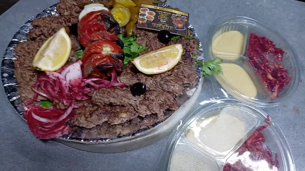 اللهم صل على محمد وال محمد عروض الزبيدي ويانه متخلص ❤️‍🔥❤️‍🔥

 صياني الكباب اللحم 🍖🥩
صينيه كباب لحم كبيره (12 الف) مع المقبلات 
صينيه كباب لحم وسط (10 الف) مع المقبلات 
صينيه كباب لحم صغيره (6 الف) مع المقبلات 

صياني المشاوي🍱🍖

صينيه مشاوي كبيرة( 14 الف) مع المقبلات 
صينيه مشاوي وسط (10 الف) مع المقبلات 
صينيه مشاوي صغيره (7 الف ) مع المقبلات 
 
صياني الكباب الدجاج 🍗🐔

صينيه كباب الدجاج الكبيرة (12الف ) مع المقبلات 
صينيه كباب الدجاج الوسط (10 الف ) مع المقبلات 
صينيه كباب الدجاج صغيره ( 6 الف ) مع المقبلات
صينيه الاجنحه كبيرة (12 الف ) مع المقبلات 
صينيه اجنحه صغيره (6 الف ) مع المقبلات 

كل هذه العروض يجي وياها مقبلات 🥙 وطرشي🥗 وطماطه شوي 🍅 وبصل شوي 🧅🔥

 ~العنوان قرب صياغه السيد صفاء قطاع الاربع تالاف 
~ متواجدين من الساعه 1 ظهراً للـ 11 ليلاً
يوجد توصيل داخل المنطقه (1000 دينار ) 

~ للتواصل موجود واتساب مازنجر
***********🛵🛵

