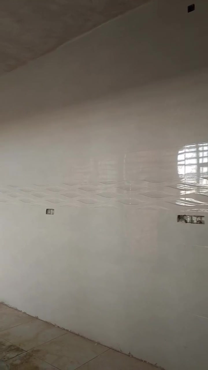 خلفة تطبيك سراميك وبورسلاين والمرمر والاكرانيت والكاشي بسعار مناسبه داخل ميسان ***********
