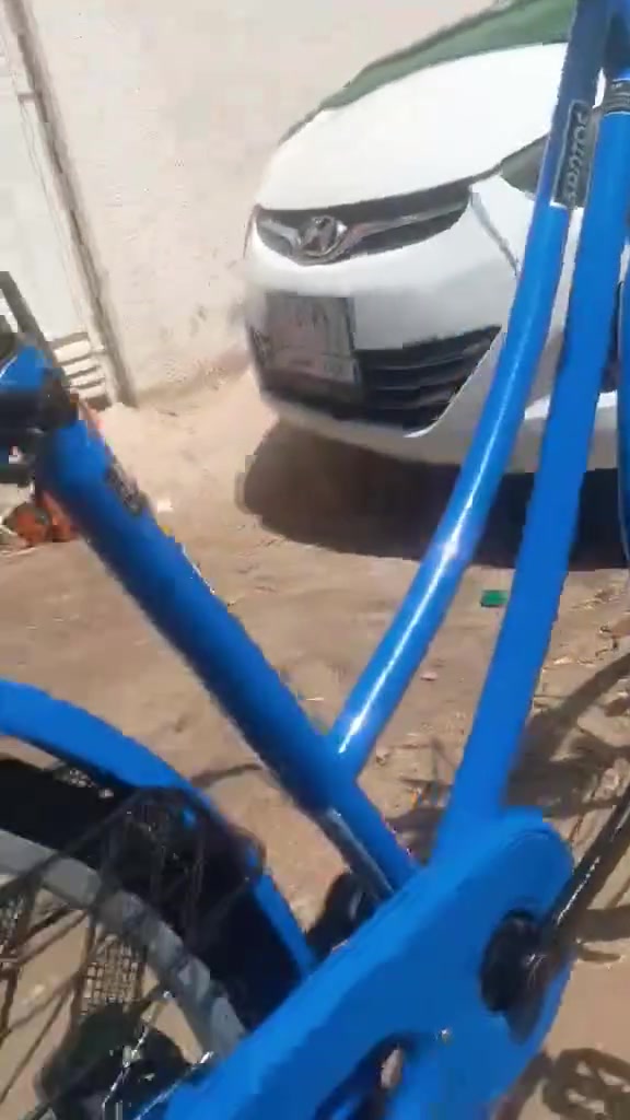 سانتوس للبيع حجم 26 
مديل 21 مو تجاريي 
البايسكل نسبه نضافته 100/100
البايسكل عارضه ب150 الف بي مجال قليل للشراي
رقمي *********** بي واتساب اذا تريد تراسلني
