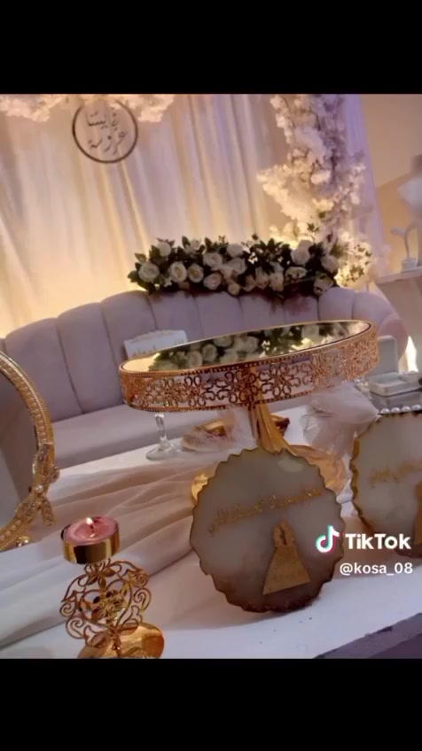 عروض على الكوشات بئنسب الأسعار مع هديه للعرسان تصل على الرقم او مراسلة الصفحه *********** لايك ومشاركت ربي يسعدكم حياكم الله
