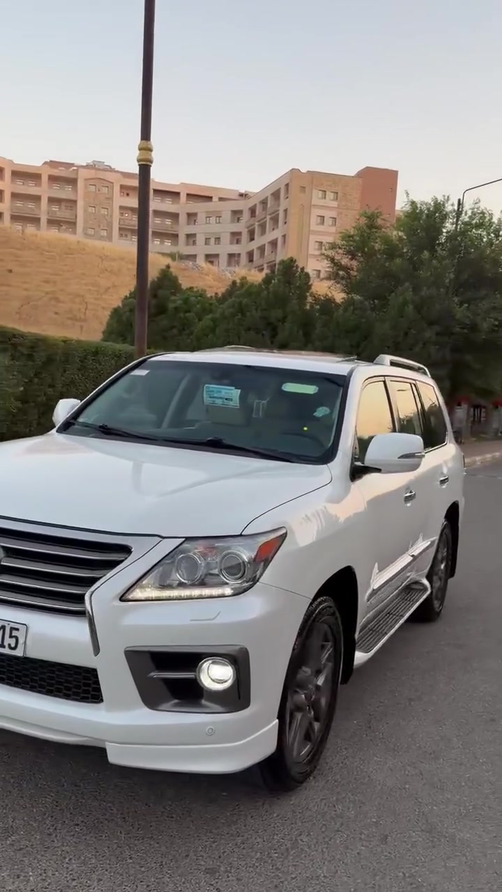{{{{{  ياالله  }}}}}
⛔️شرططططط من تجى اتشوف السيارة
اذا مو مسل صفر شرط ارجع فلوس كروة

🔴 ليكزس بريمي فول مواصفات LX570 2015  📦🔴

🔴  سعر   جوة سوك  ارخص سعر نظافة ٪؜١٠٠    ماشية فقط ١١٣الف كم.         413$. ورقة   🔴

🔴 ملاحضة  { مكانين صغير PDR تقريبا ٥ سم 

🔴 سنوى و هزة و كلشى  جديدة  سيارة  جاهزة بدون نقص

مواصفات   

{ كوشنات هيتر و تبريد - تشغيل عن بعود - ٣شاشة  - كاميرا
- حساس - كوشنات كهربائى - ستيرن هيتر - بعد }

🛑  سعر   -  ٤١٣$. 💵
🛑 مكان  -   سليمانية 🌇
🛑 تلفون  -   ***********
-----------------------------------------------------

