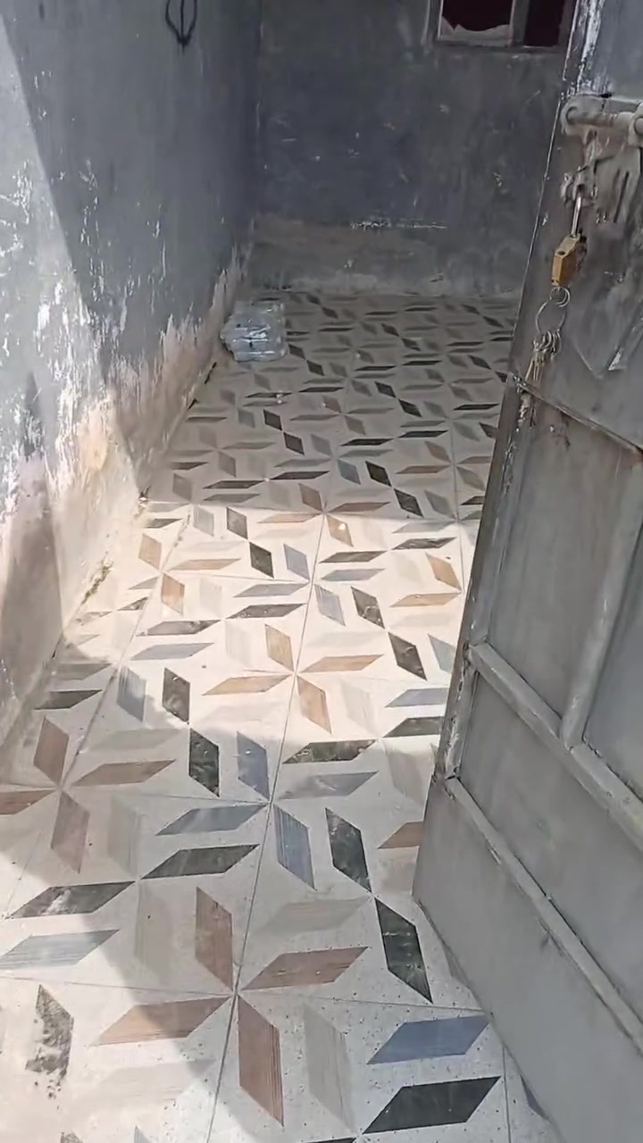 بيت للبيع • حي السعيدي • قريب اسواق ابو حامد