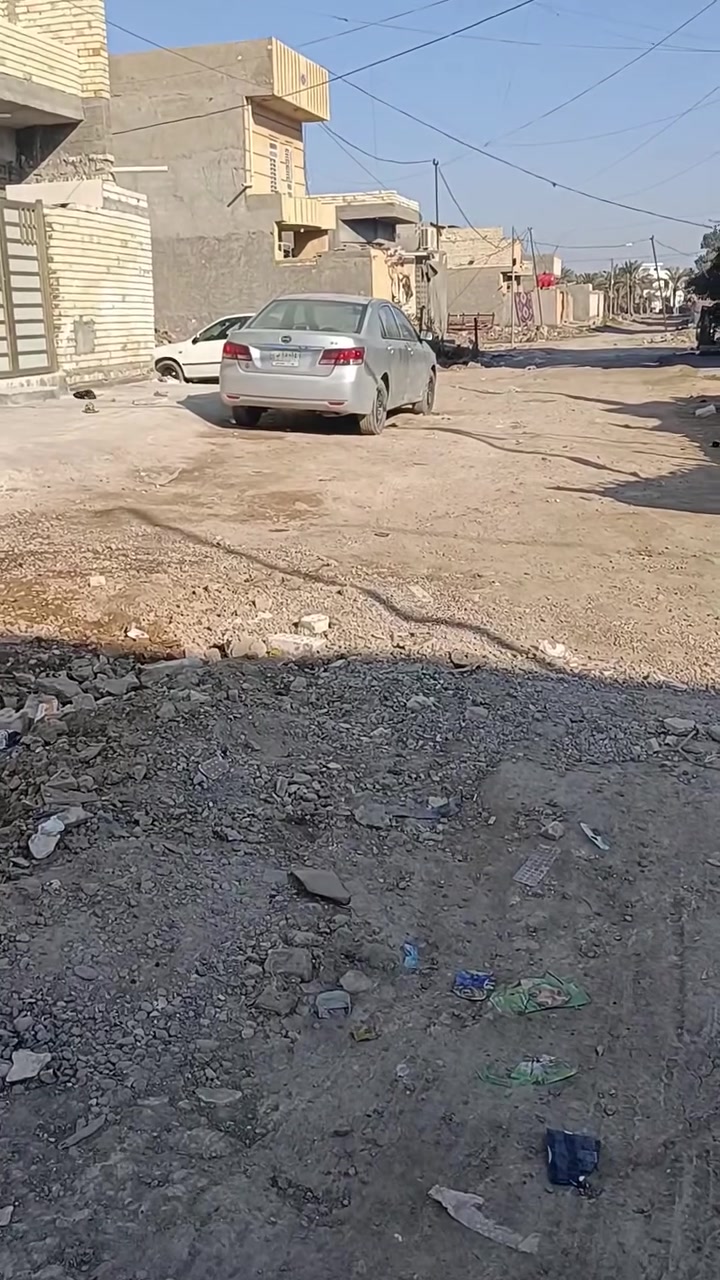 مشتمل 100متر في سلاميات عل شارعين رقم العقار 695 مراوس بيت في سبع البور ***********
