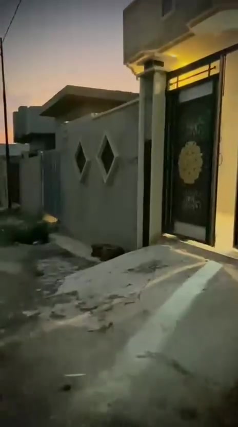 🏠 بيت للبيع في حي الزيتون

📐 المساحة: 150 متر
📍 العنوان: حي الزيتون – خلف أسواق أبو علي
📄 سند 25 أبيض – حق تصرف مع وصل بلدية
💰 السعر: 55 مليون دينار

📌 موقع جيد وسهل الوصول، فرصة مناسبة للسكن والاستثمار.

📞 للاستفسار: ***********
***********
