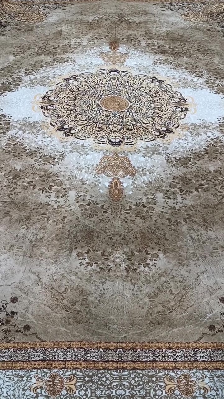 مفرش كلاودي • ٣×٤م • ثقيل