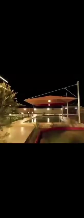 سلام عليكم نقدم إليكم مزرعه الامراء 🌴في ابو غريب سميلات يوجد حجوزات وشفتات ليلي او صباحي بأسعار مناسبة واني من أهالي علي صالح وخصم إلى منطقةعلي صالح الحبيبه وموثقه حتى في برنامج اجرلي لاستفسار***********اخوكم عبدالله العامري
