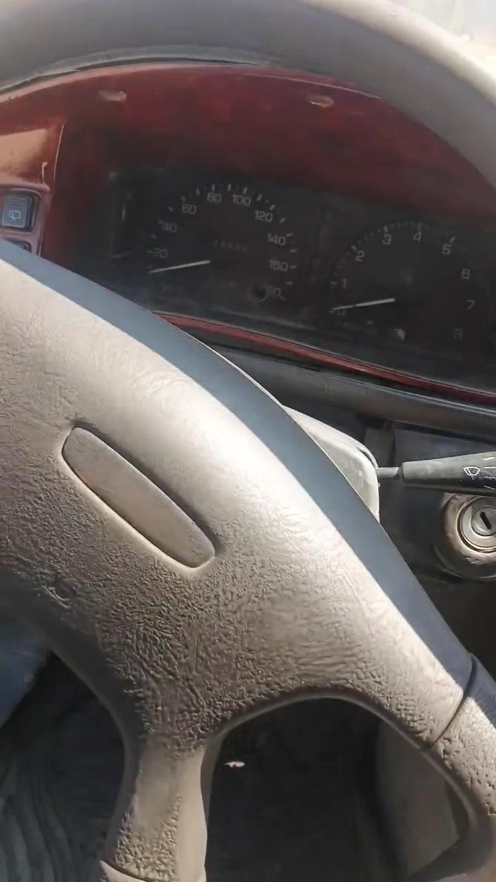 سلام عليكم سياره مارك تكم موديل 92سنويه صاقطه رقم واسط امداور ثاني يوم راعيه ب كربلاء سعر 37$او بيه مجال ***********. / ***********
