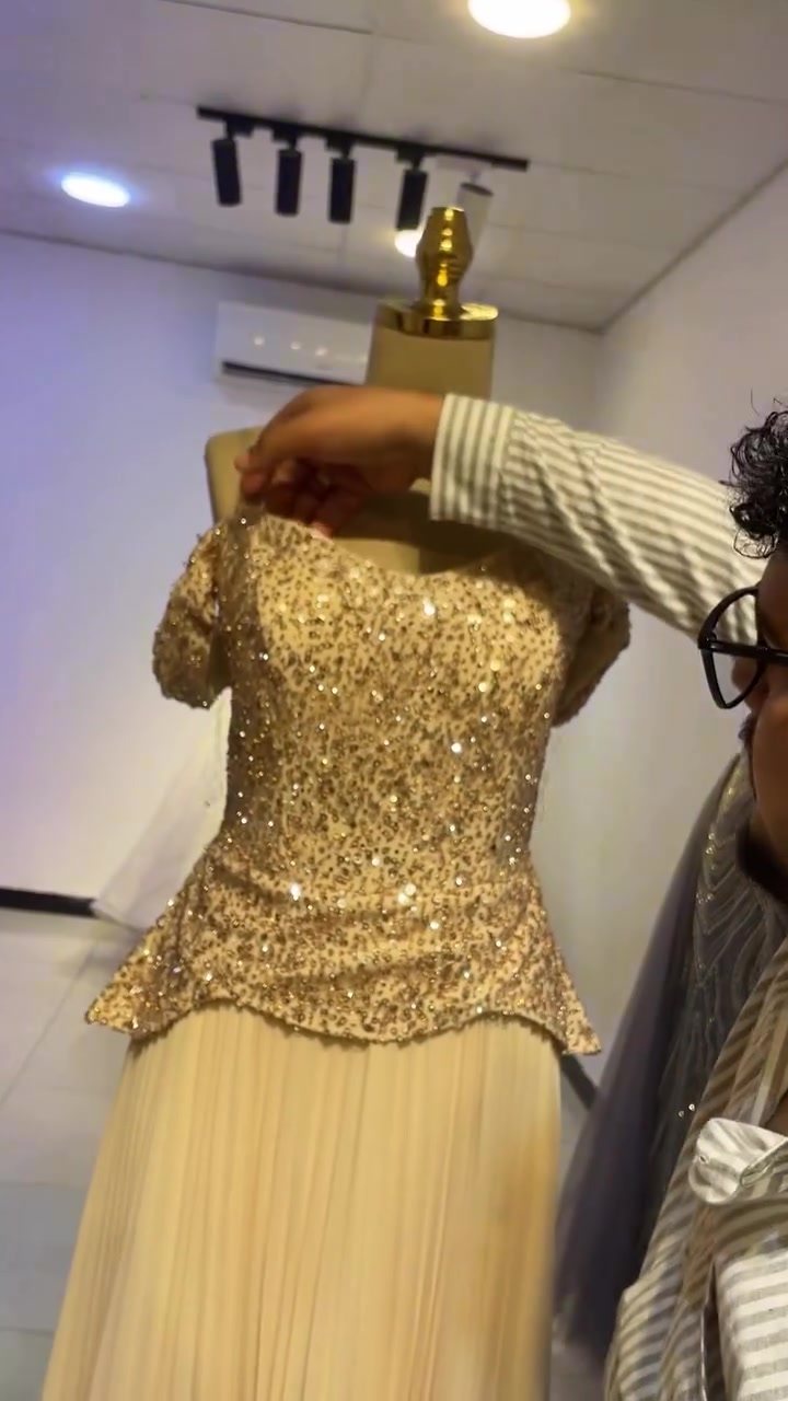فساتين سهره • للإيجار • البصرة الزبير