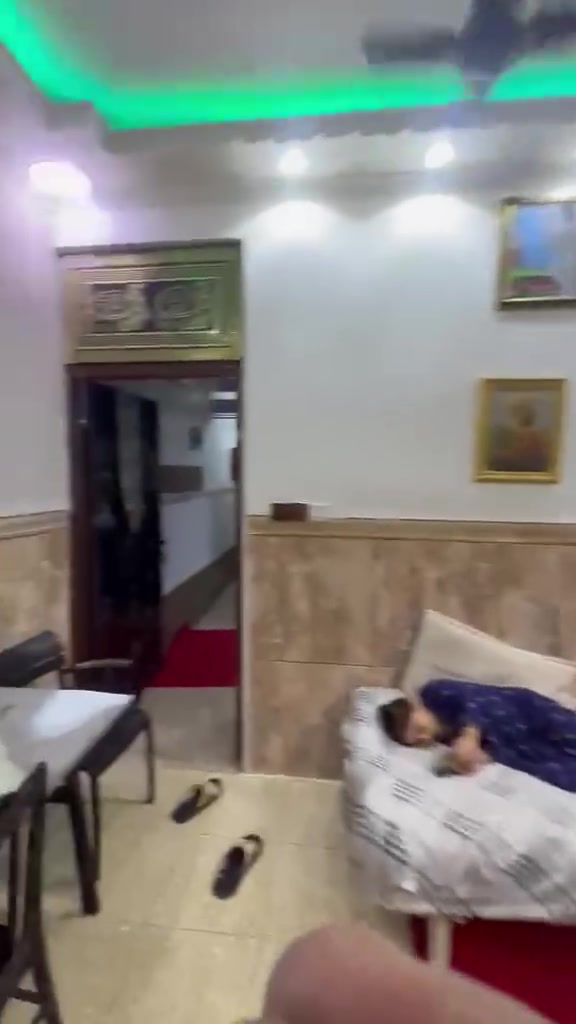 الشعب • ٧٠م • ٣ طوابق