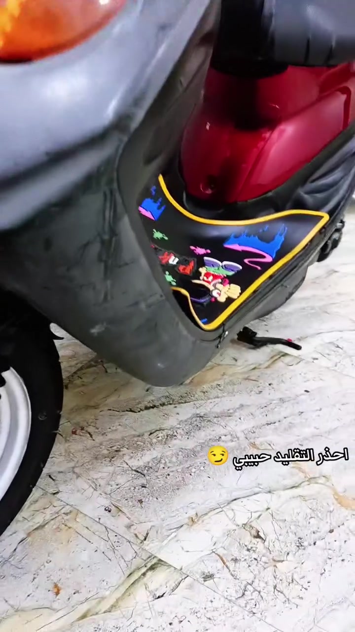 دراجه ٩بيجي نضافه شوفت عينك مكينه ناعمه وحلوه 
كفرات جدد دراجه متعوب عليه ونضيفه ورزنه 
نواقصها فقط شوته وتنضيف كابريتر
كهربائيات شغاله من طول للطول كيج سرعه كيج بانزين هورن لايت عالي ناصي بلادي دراجه مفتوحه ما بيه صوت اكسن سعر ٣٥٠وبيه مجال للطيبين ***********
