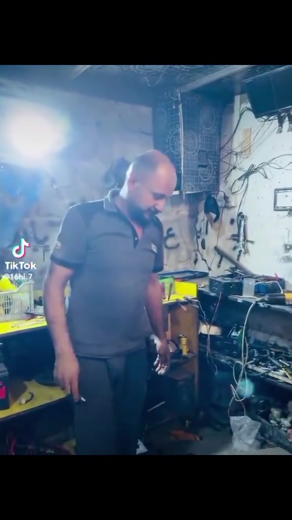 حي العامل • مول الباقر • قرب محطة ابوسوده
