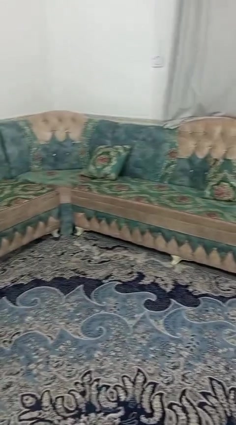 كنب • لا تفاصيل