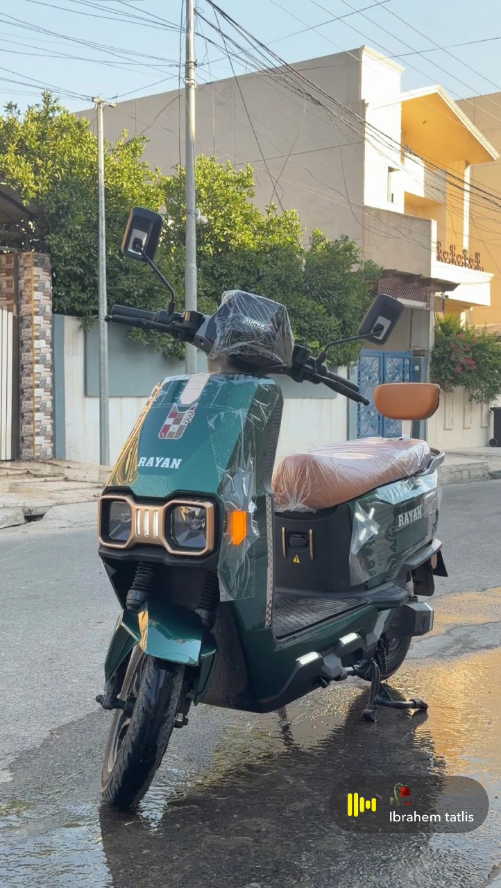 سلام عليكم ماطور ريان من شركة تالاج العالمية المواصفات:
1 مفتاحين ويشتغل عن بعد وعلى بصمة 
2 فيهِ نضام سستم سرقة 
3 لون VIP 
4 قفل سترين 
5 قفل تاير 
6 صندوق كهربائي
7 بطاريات عدد 6 مسطرة 35 امبير 72 فولد 
8 الشحنة الكاملة تمشي 60KM
9 شحن USB
10 تثبيت سرعة 
للاستفسار على الرقم التواصل..***********
السعر مليون و80وبيه مجال 🌹
ملاحضة: الماطور استخدام سبوعين فقط