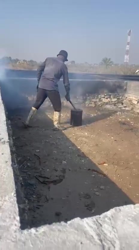 السلام عليكم
تطبيك السطوح بالاشتايكر وترميم السطوح القديمة  وأعادة الماستك وتزفيت السطوح عمل أو كرستة وعمل حسب طلب  شغل درجة اولى 

.. للاستفسار الاتصال.....***********
