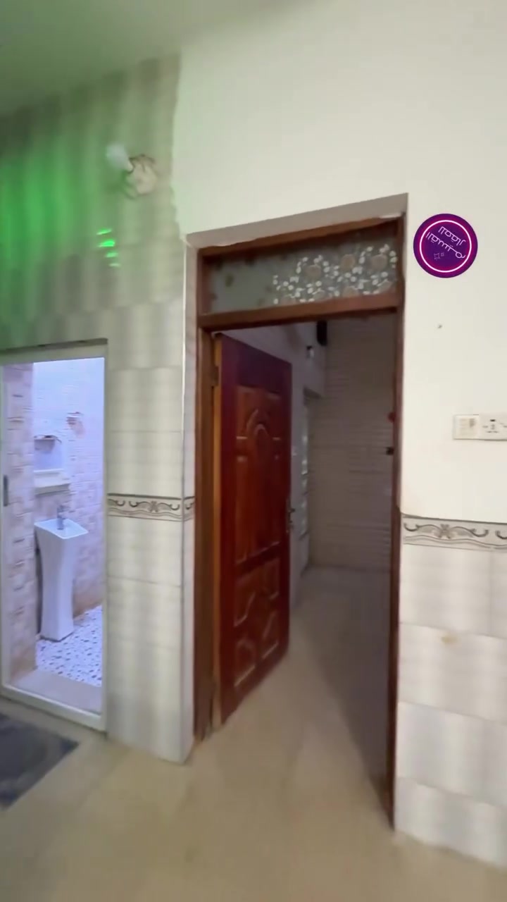 منزل للبيع في الديوانية في أم الخيل الثالثة قرب مدرسة قطر الندى
المساحة 100م
الواجهة دولان
عرض الممر واحد متر
الطابق الارضي/غرفة/صالة/استقبال/مطبخ/مجمع صحي
الطابق الثاني/غرفة
طابو صرف
لمعرفة الأسعار والعروض المتوفرة افتح الرابط التالي 

https://alqaseem-estate.com/
او مراجعة مكتب القسيم /ام الخيل شارع السايدين قرب مجمع الحسناوي

‭***********‬

‭***********‬
